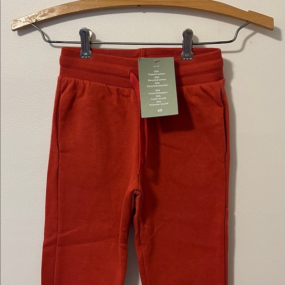 NWT H&M Toddler 5T Joggers Sweatpants Organic Cotton Drawstring Unisex - Picture 2 of 6